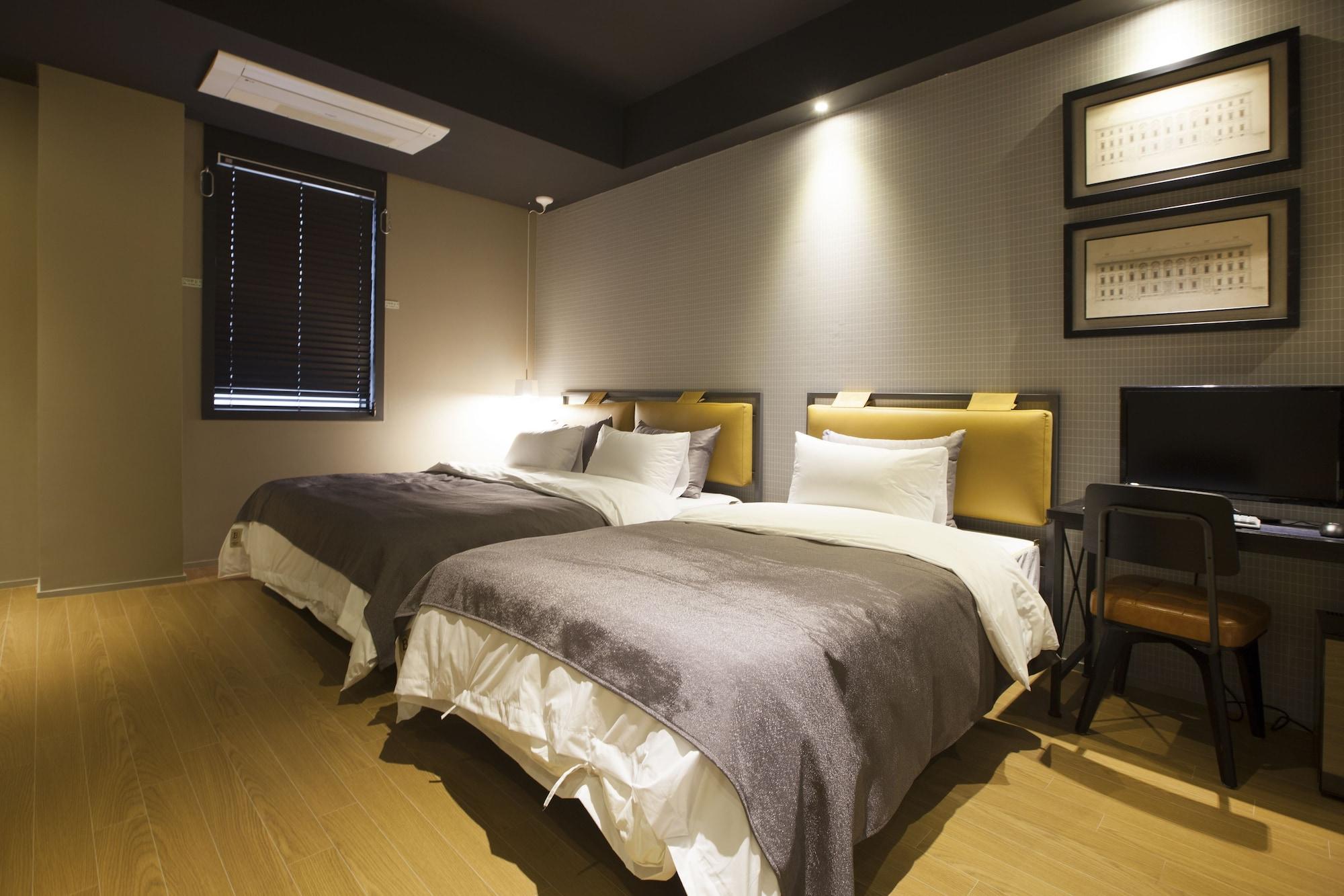 Brown Dot Hotel ČČchangwon Exteriér fotografie