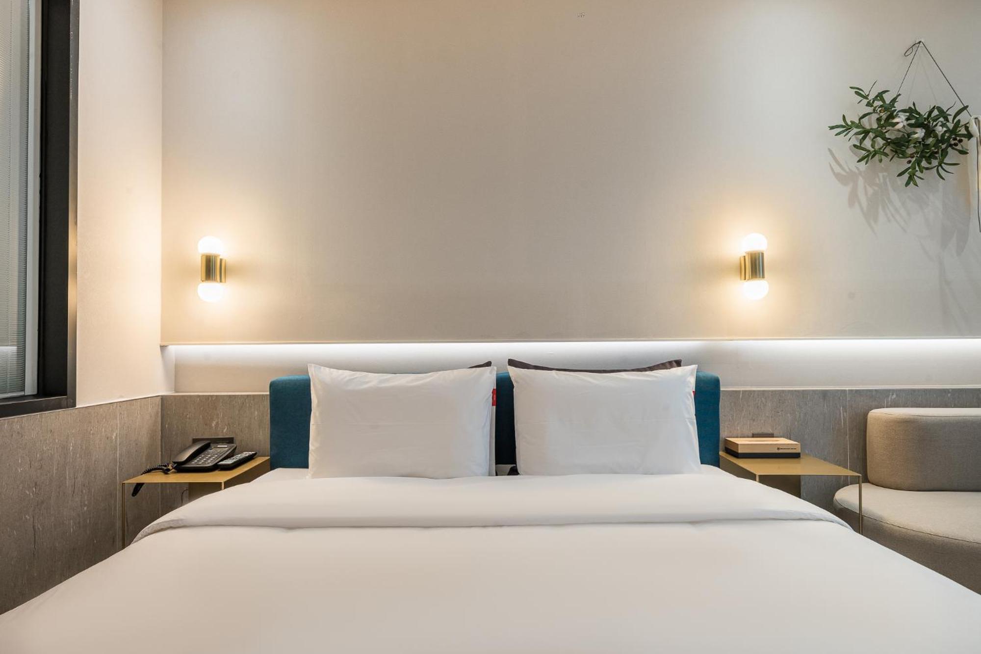 Brown Dot Hotel ČČchangwon Exteriér fotografie